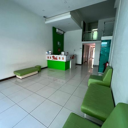 Green Apple Boutique Hotel Kota Kinabalu Buitenkant foto