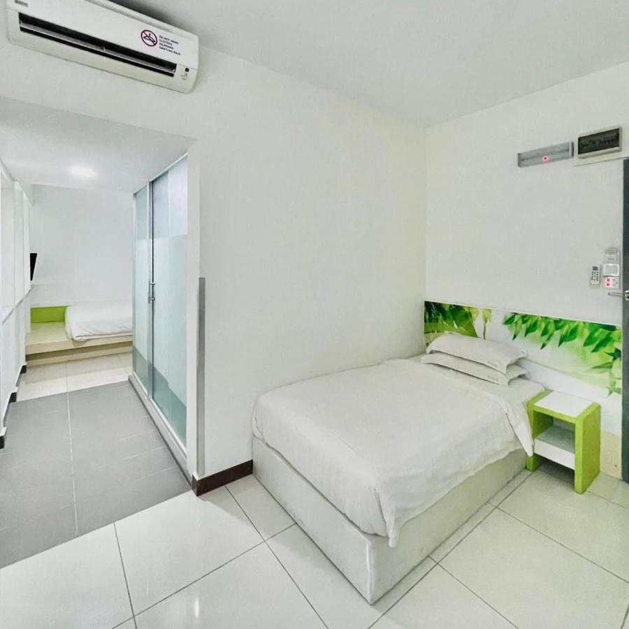 Green Apple Boutique Hotel Kota Kinabalu Buitenkant foto